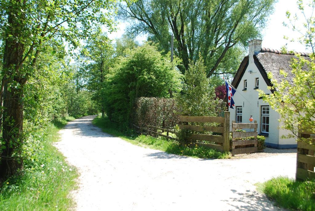 Vakantiehuis "It koaihûs" Jistrum Luaran gambar