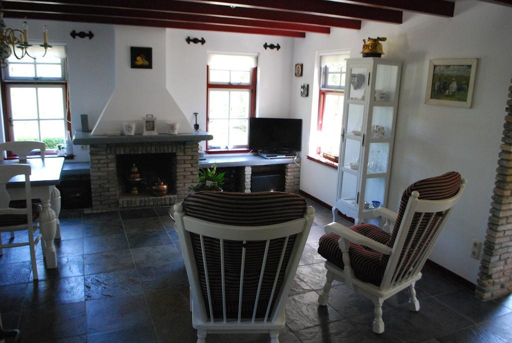 Vakantiehuis "It koaihûs" Jistrum Luaran gambar
