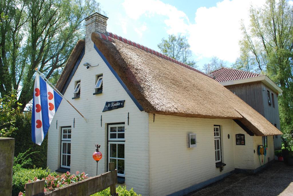Vakantiehuis "It koaihûs" Jistrum Luaran gambar
